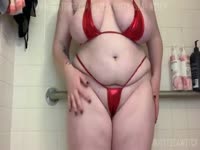 Chubby blonde smearing shit